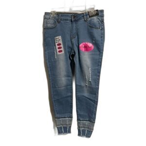 Between Us Mia Ultra Skinny Size 13 NWT - cute bottom of legs